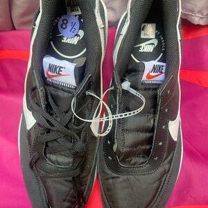 Nike Black and Gray Athletic Shoes